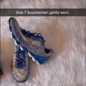 Under armor sneakers size 7 boys